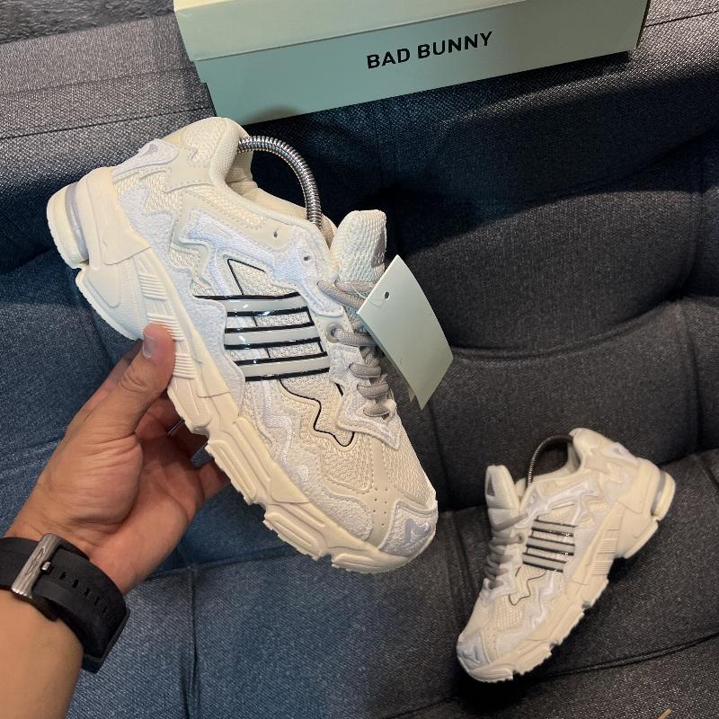 Adidas BAD BUNNY Response