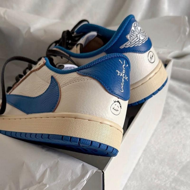 Jordan 1 Retro Low OG SP Fragment x Travis Scott Sail Military Blue
