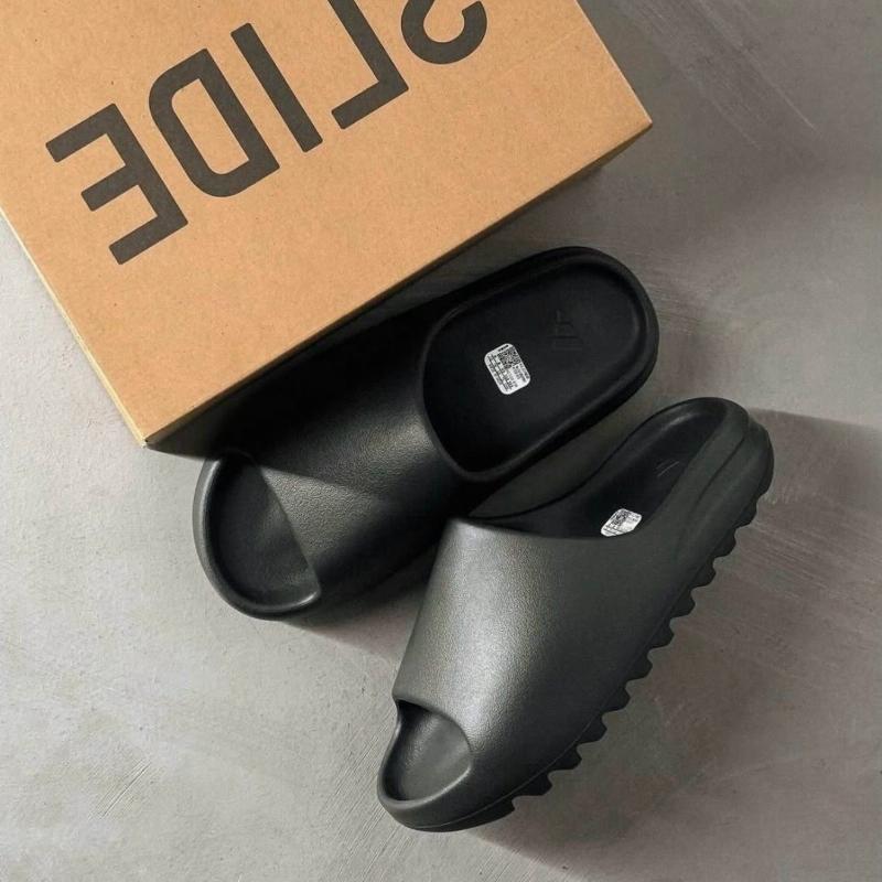 adidas Yeezy Slide Onyx