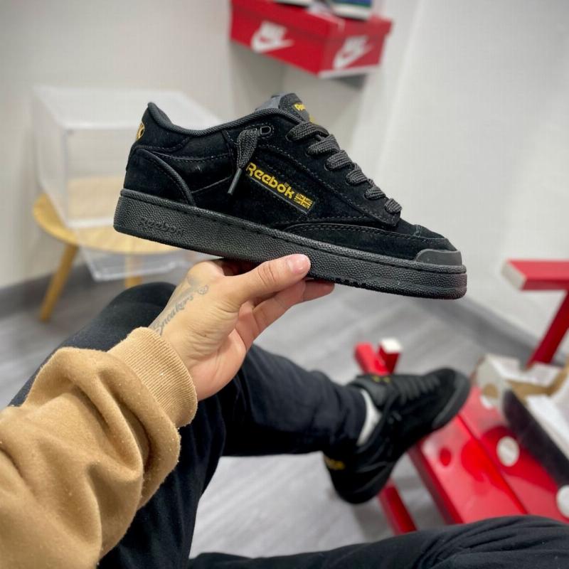 REEBOK NEGRO 