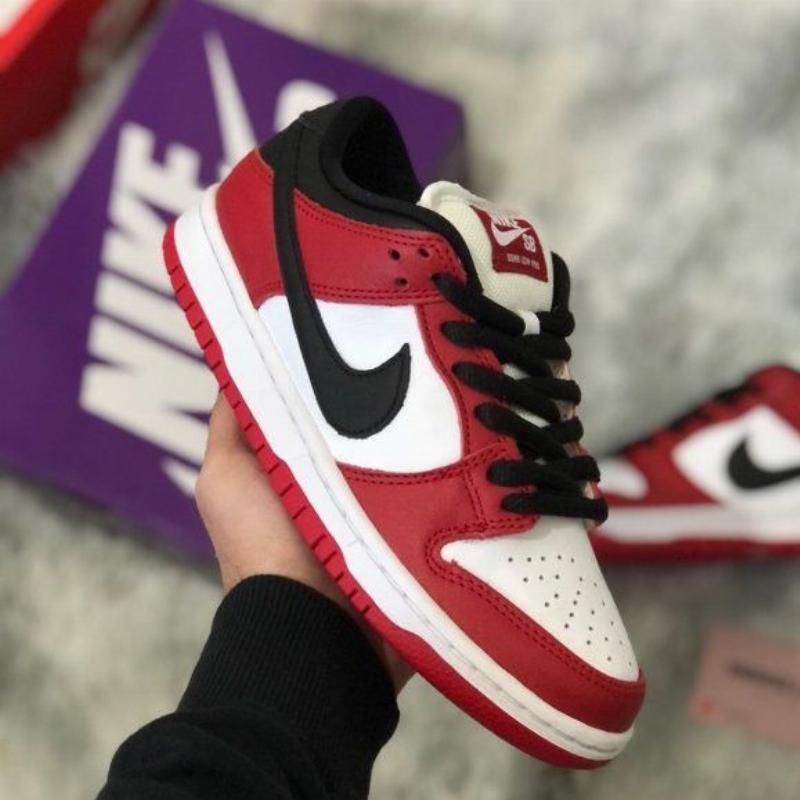 SB DUNK LOW J-PACK CHICAGO