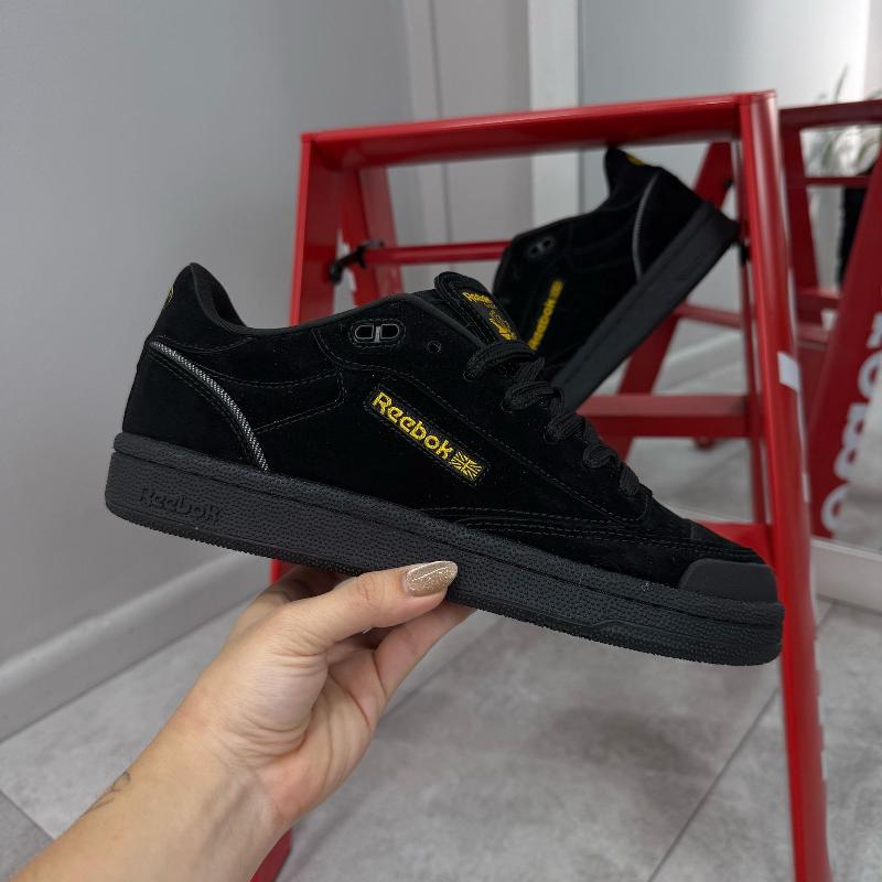 REEBOK NEGRO 