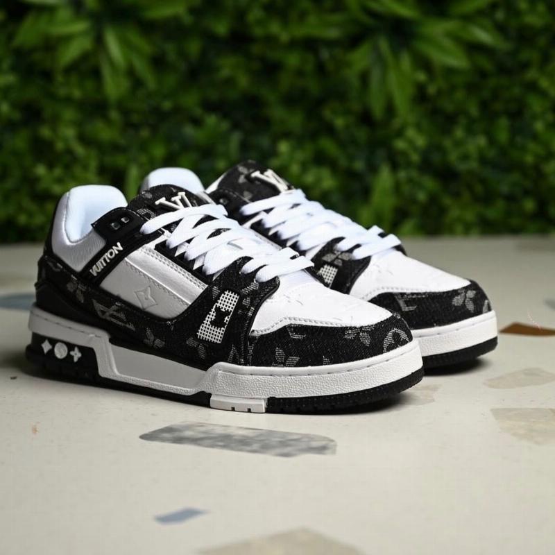Louis Vuitton LV Trainer Blanco Negro 