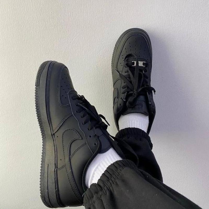 Nike Air Force 1 Low 07 Negro