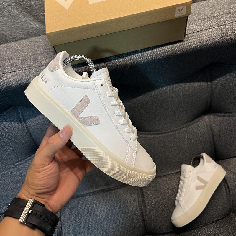 Veja Campo Low Beige Blanco 