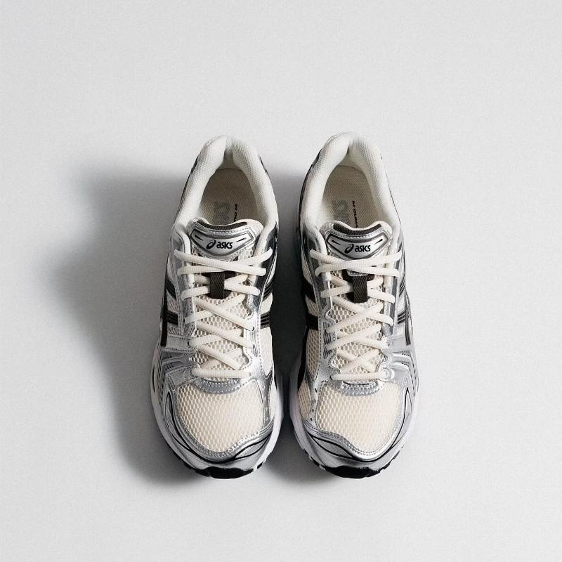 ASICS Gel-Kayano 14