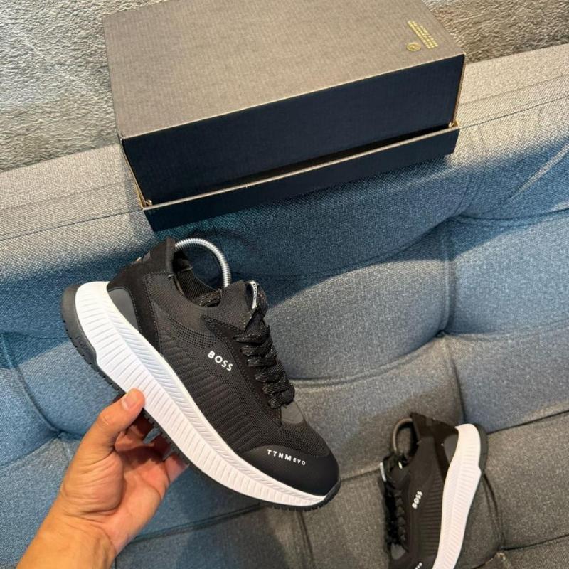 HUGO BOSS NEGRO x BLANCO