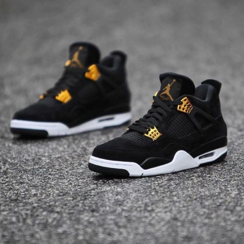 Jordan 4 Retro Royalty 