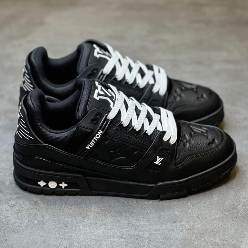 Louis Vuitton Trainer Black Embossed Monogram