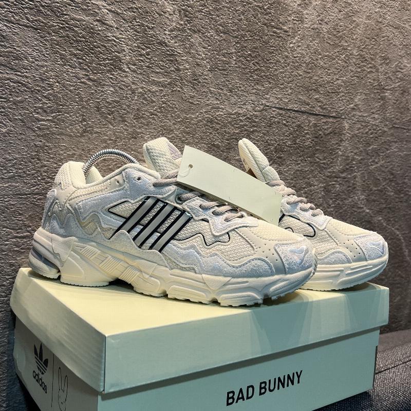 Adidas BAD BUNNY Response