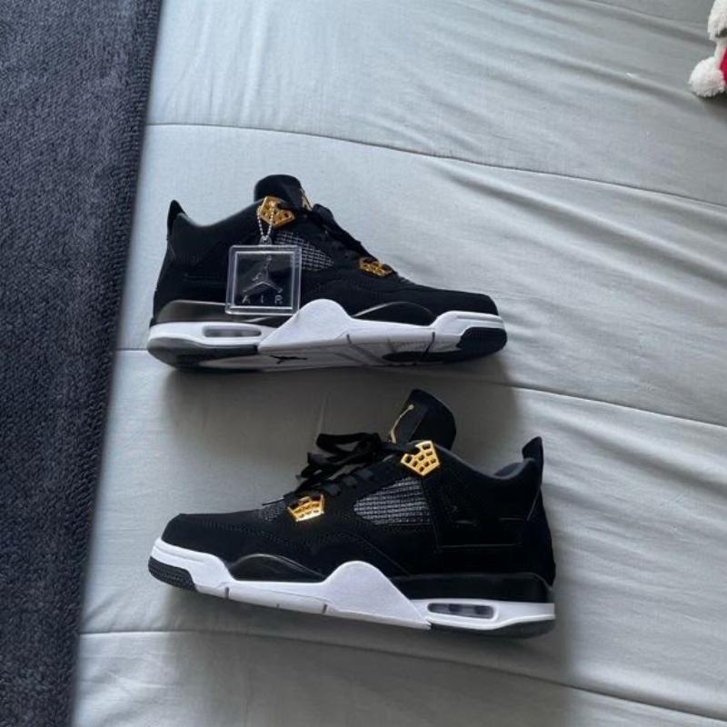 Jordan 4 Retro Royalty 