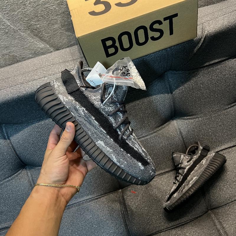 Adidas YEEZY 350 Gris