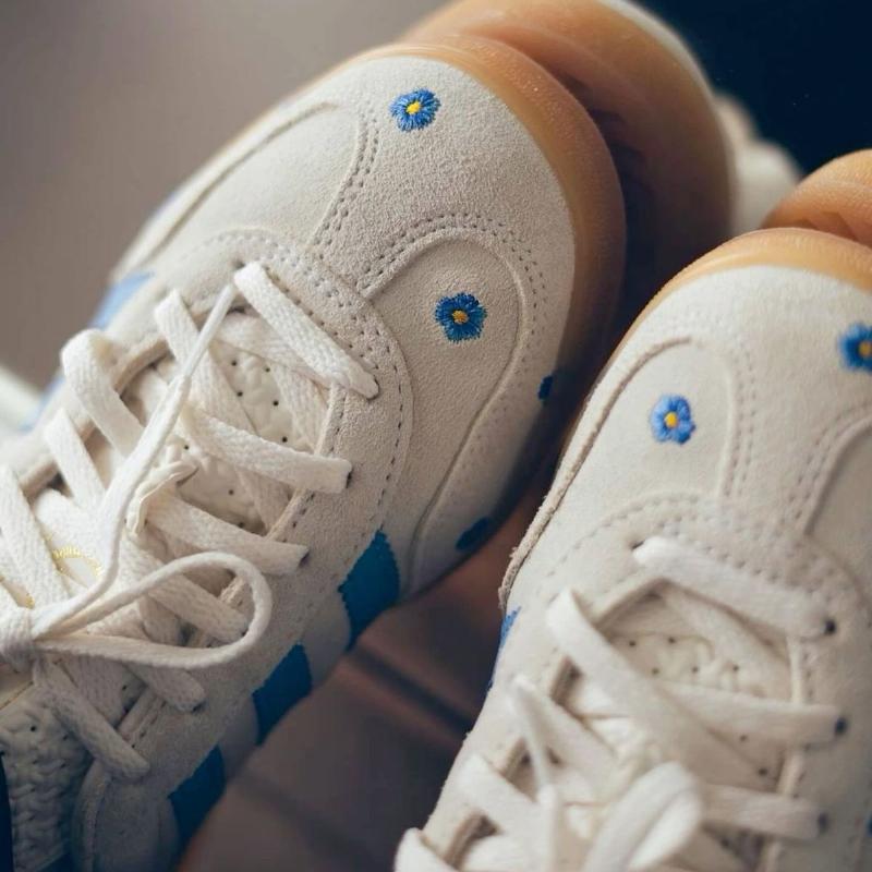 ADIDAS GAZELLE BLUE 