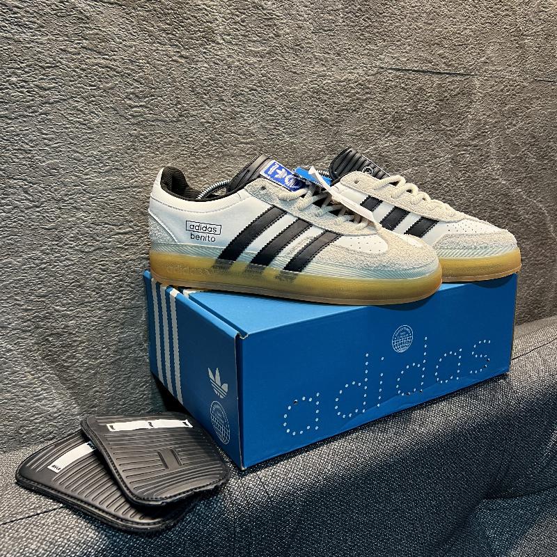 Adidas Gazelle INDOOR BAD BUNNY Blanco Negro