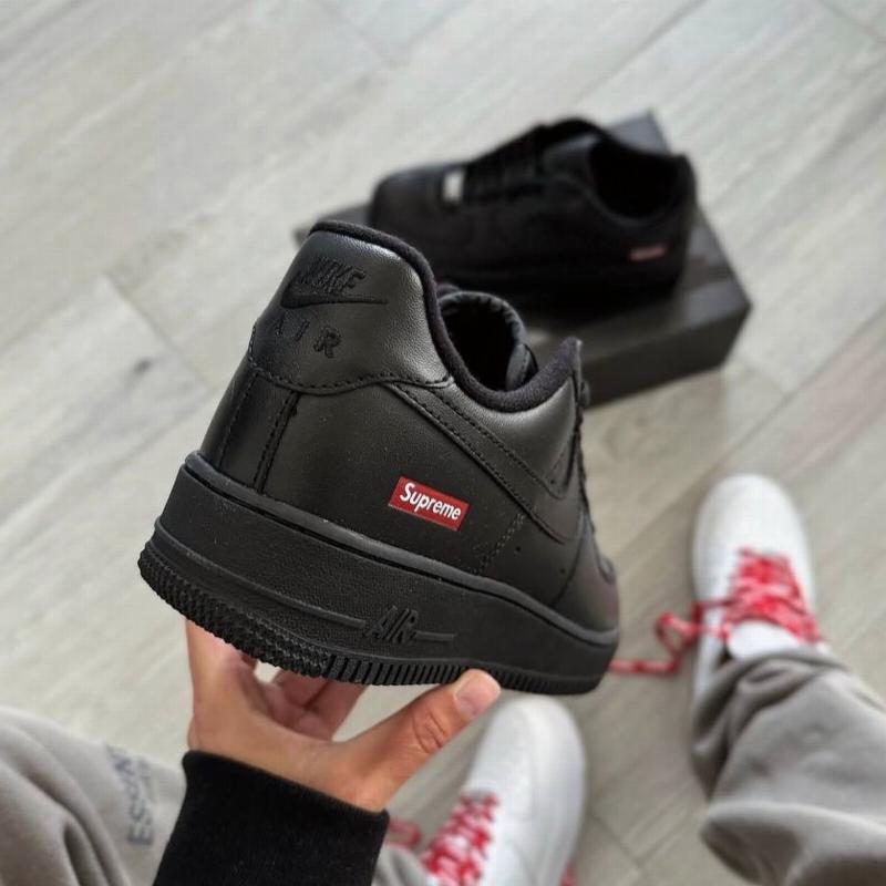 Tenis Shop - Nike Air Force 1 Low Supreme Black